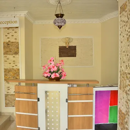 Lejlighedshotel Almila 2*