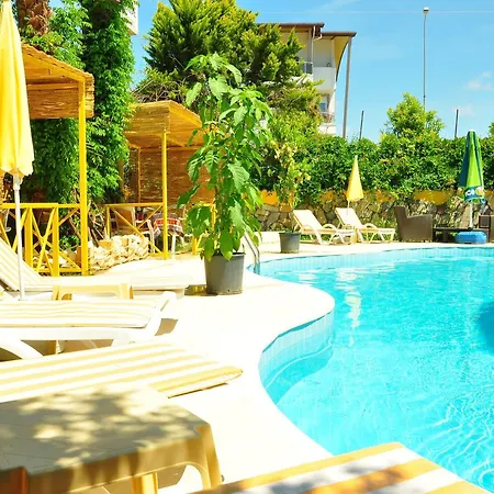 Aparthotel Almila Side