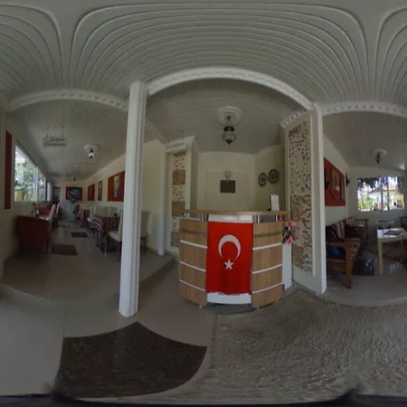 Ξενοδοχείο με διαμερίσματα Almila 2*