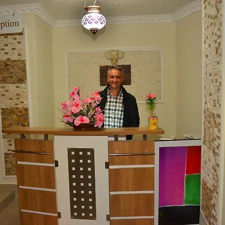 Almila アパートホテル 2*