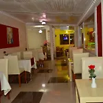 Almila Aparthotel 2*