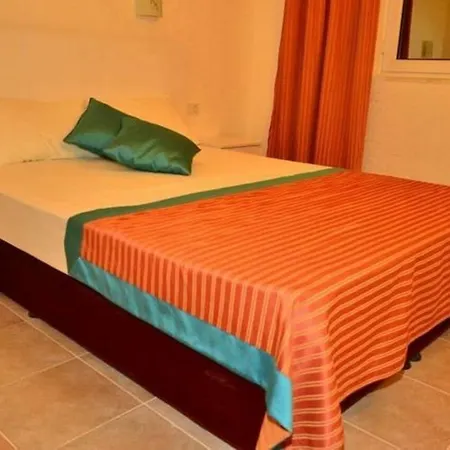 Apart Otel Almila