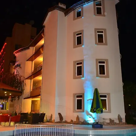 Apart Otel Almila Side
