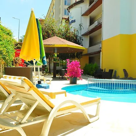Almila Apart Otel 2*